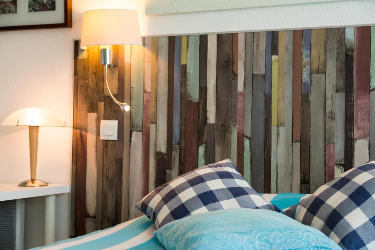 Logis Hotel Corintel Bordeaux Est Tresses Екстериор снимка