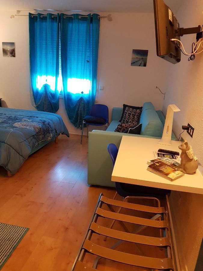 Logis Hotel Corintel Bordeaux Est Tresses Екстериор снимка